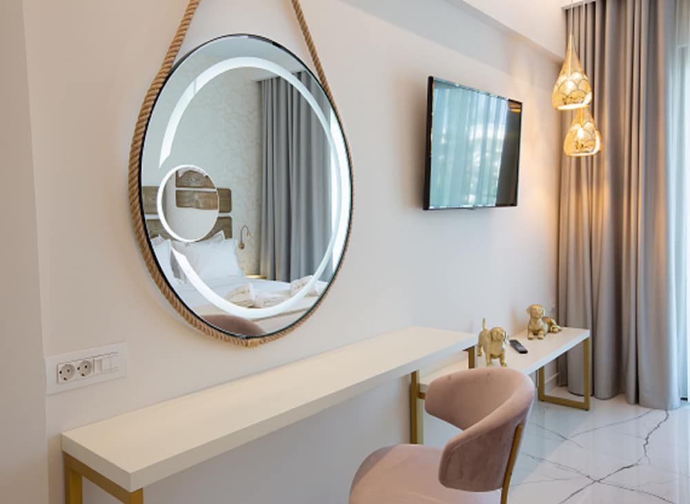 Superior Double Room - Photo 2