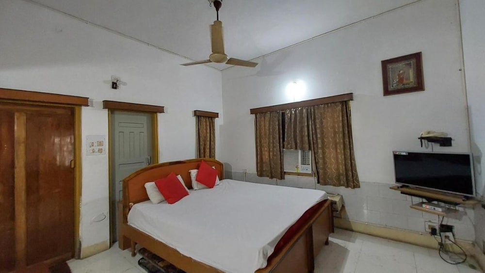Standard Double Room, Multiple Beds - Photo 2