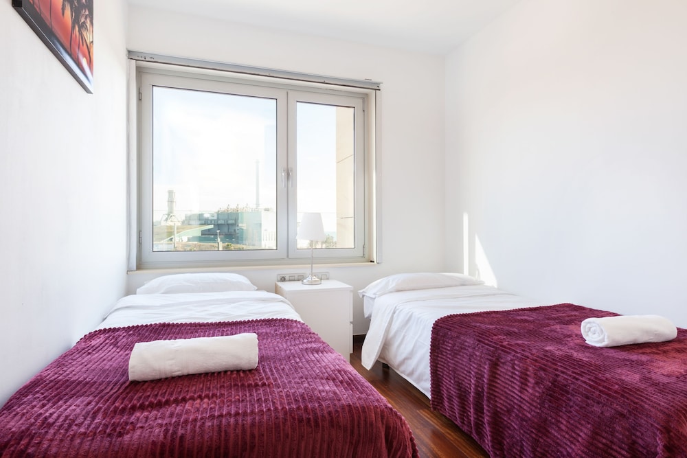 Apartment, 2 Bedrooms, Balcony photo 2