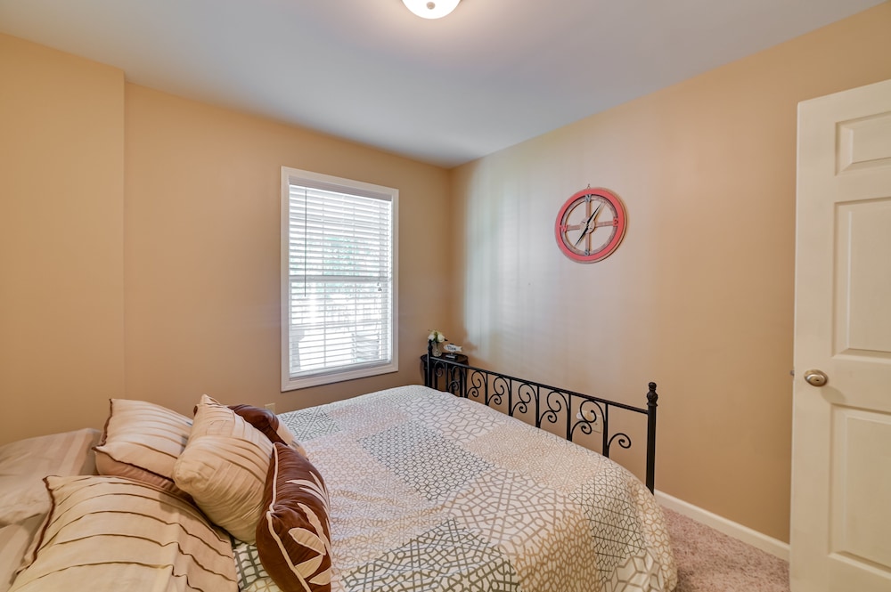 House (4 Bedrooms) photo 2