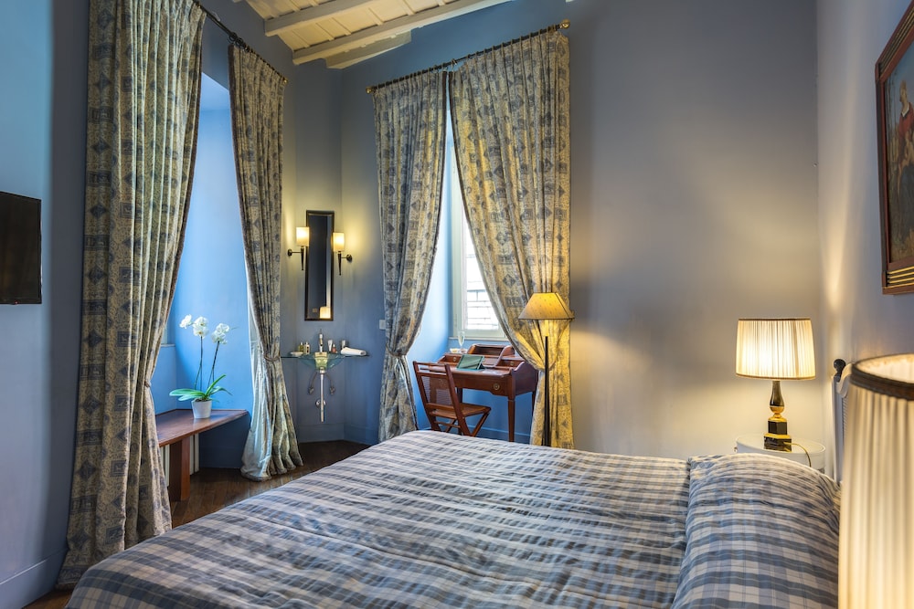 Comfort Double or Twin Room With Private External Bathroom