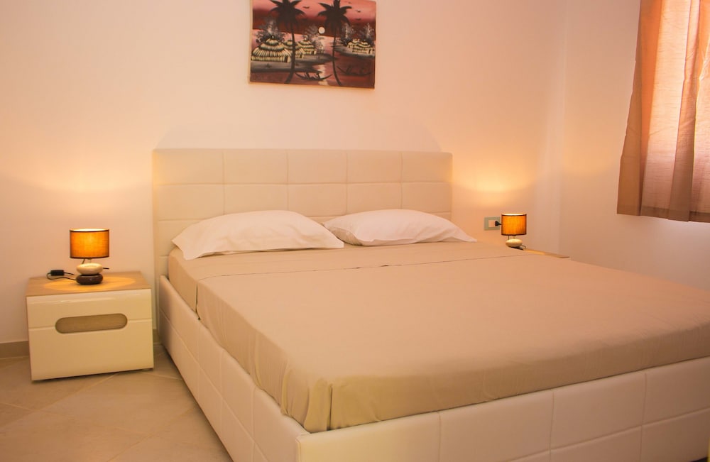 Apartment, 2 Bedrooms, Ocean View photo 1