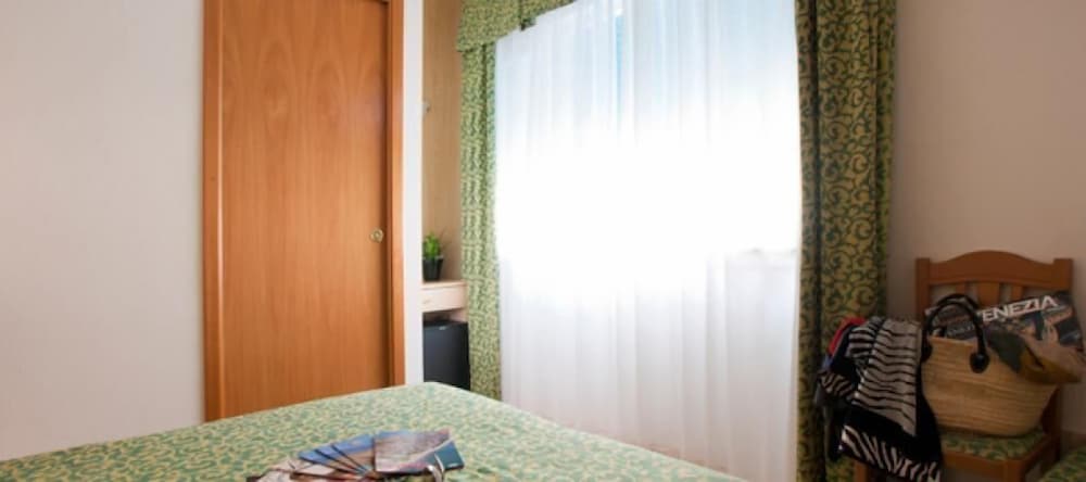 Double Room, Sea View
