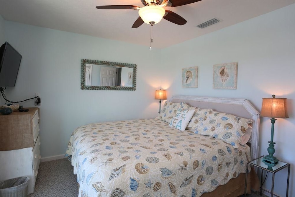 House, 3 Twin Beds (Beach Therapy on the Cape) photo 1