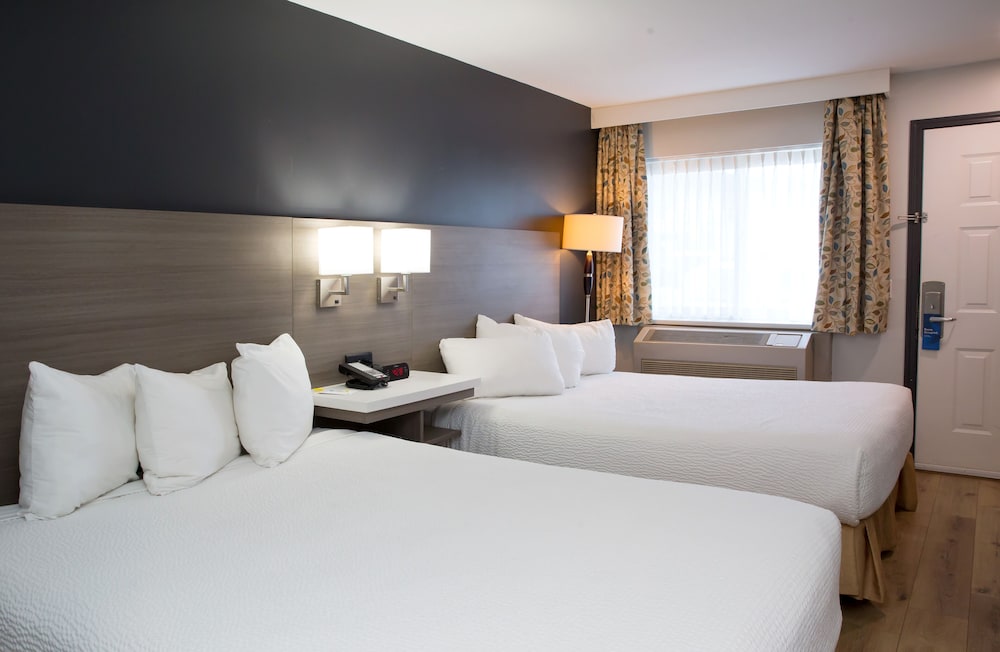 Standard Room, 2 Queen Beds, Non Smoking (Efficiency) - Photo 3