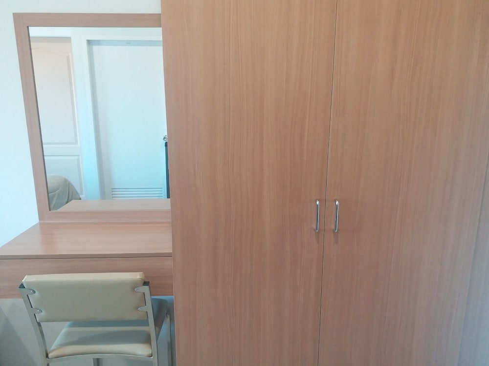 Standard Twin Room - Photo 24