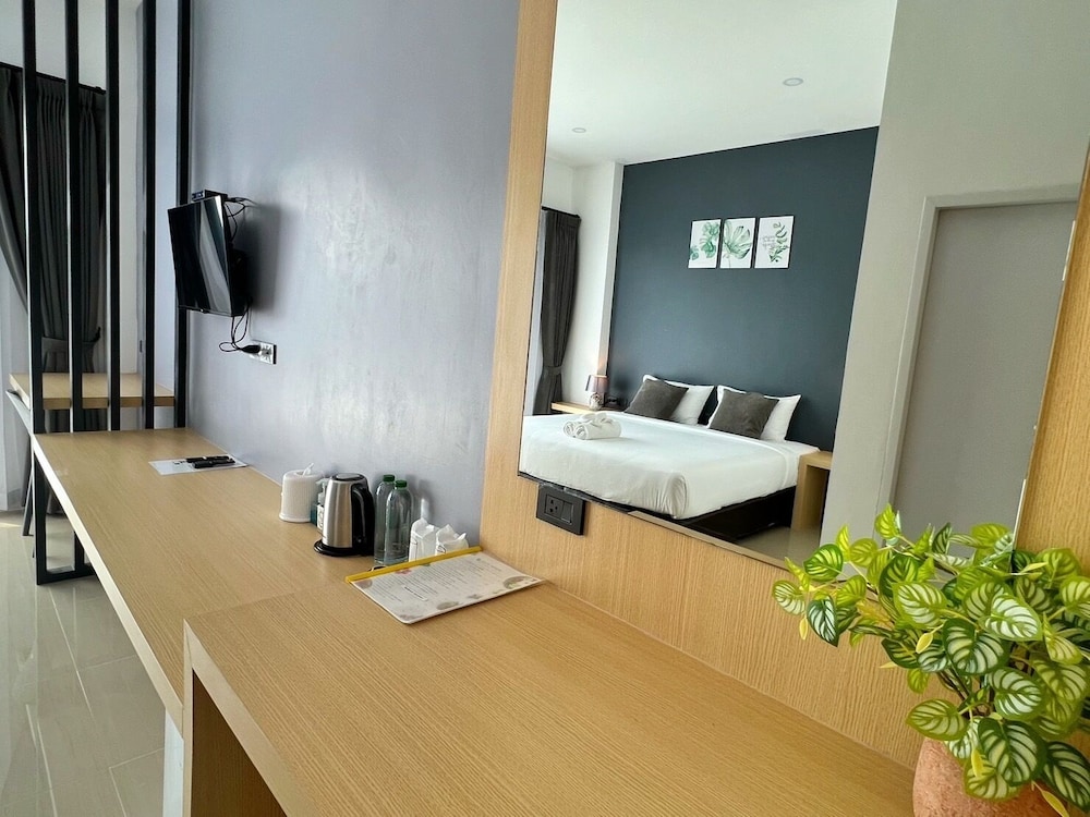 Deluxe Double or Twin Room - Photo 4