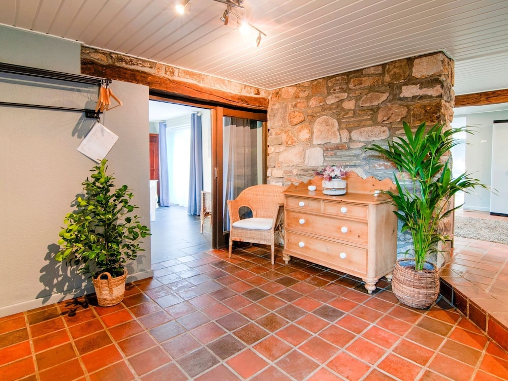 Classic House, 3 Bedrooms photo 1