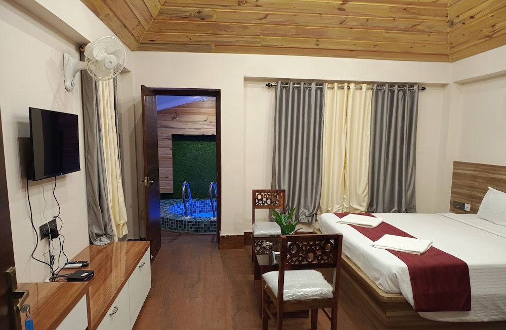 Signature Double Room, 1 Double Bed photo 1
