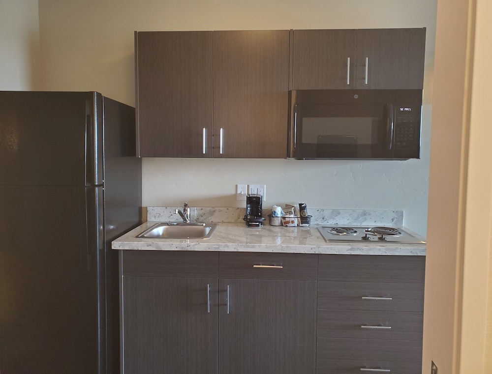 Standard Double Room - Photo 9