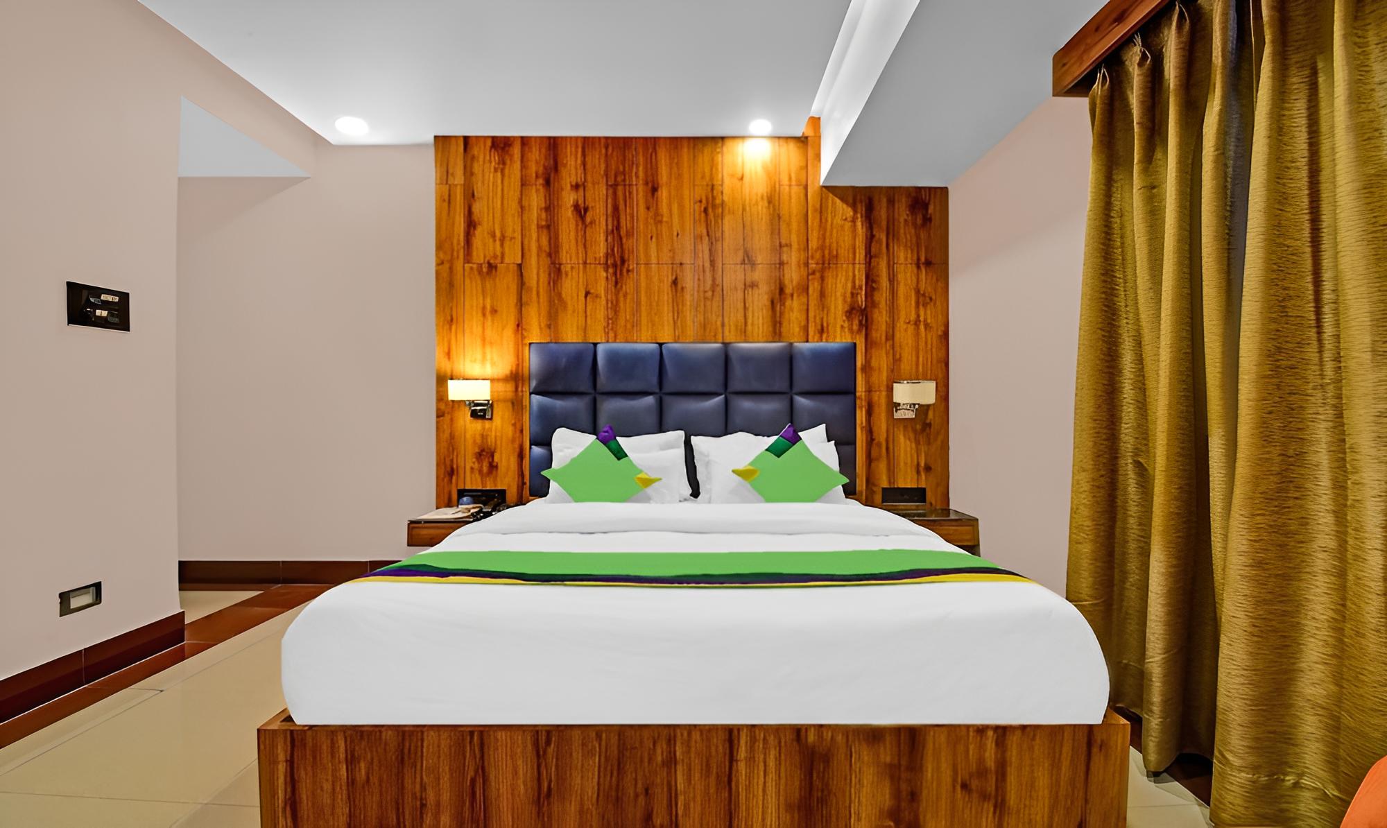 Deluxe Room - Photo 3