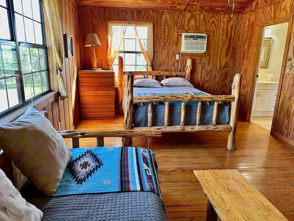 Cabin photo 1