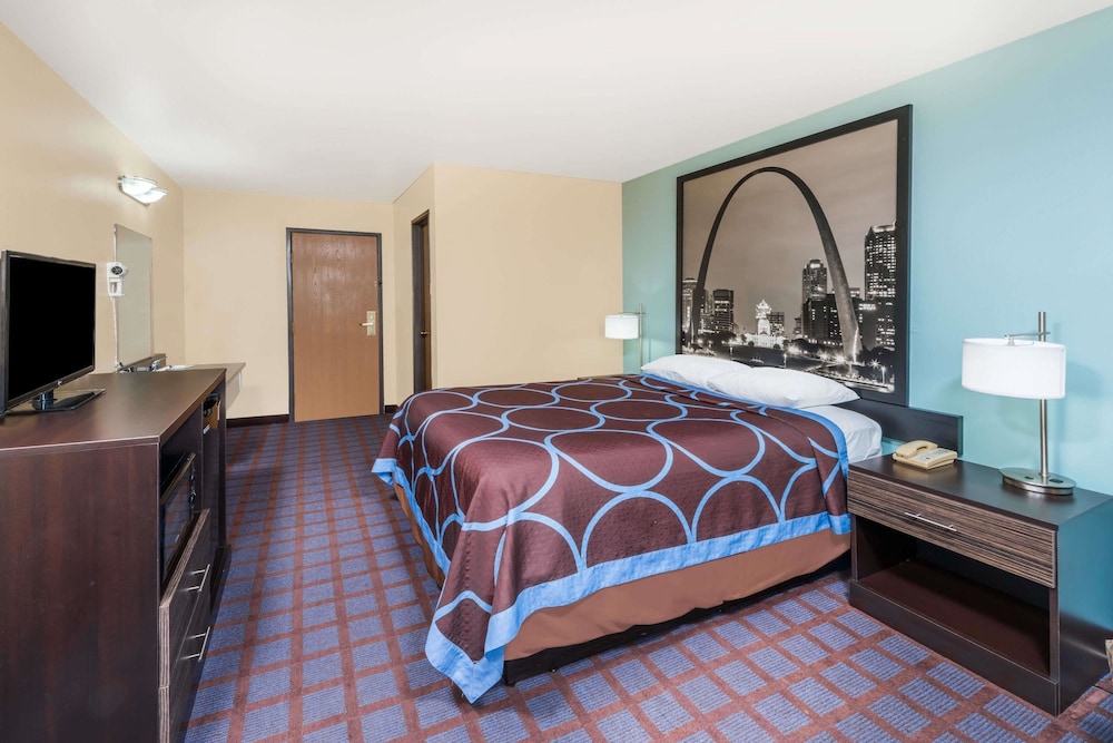 Standard Room, 1 Queen Bed - Photo 1