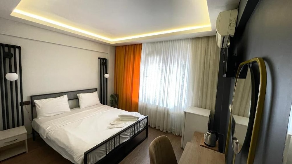 Standard Room photo 1