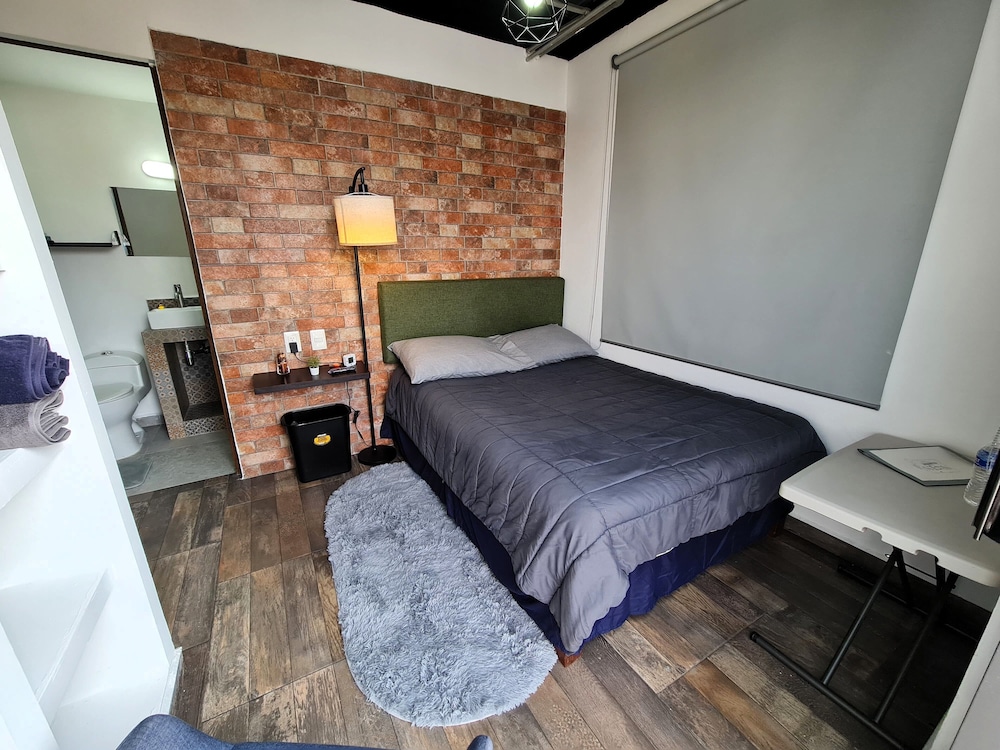 Standard Double Room photo 2