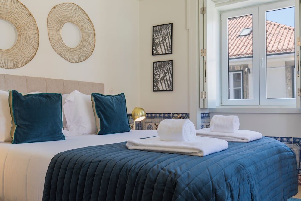 City Apartment, 1 Queen Bed with Sofa bed, Kitchen, City View photo 1