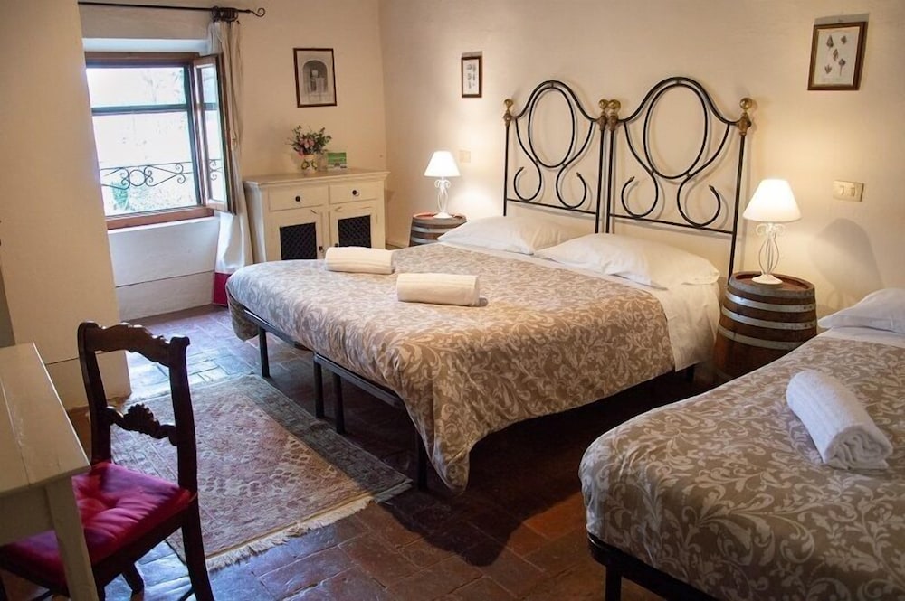 Triple Room photo 1