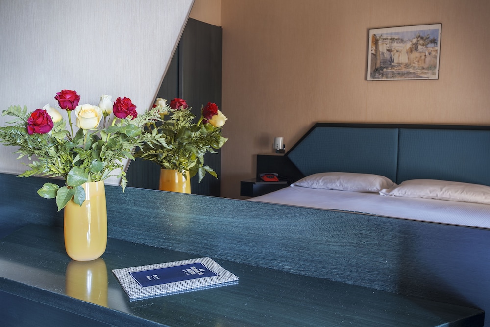 Comfort Double or Twin Room, Lake View photo 3