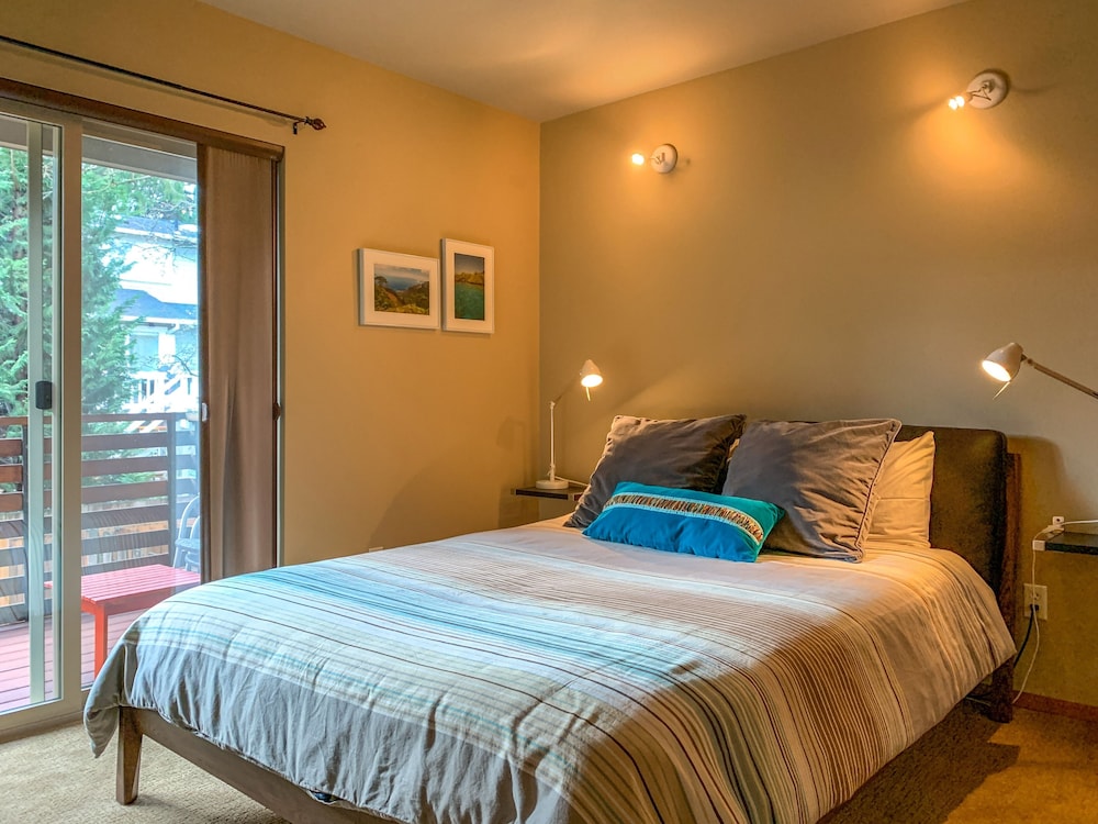 Townhome, 3 Bedrooms photo 1