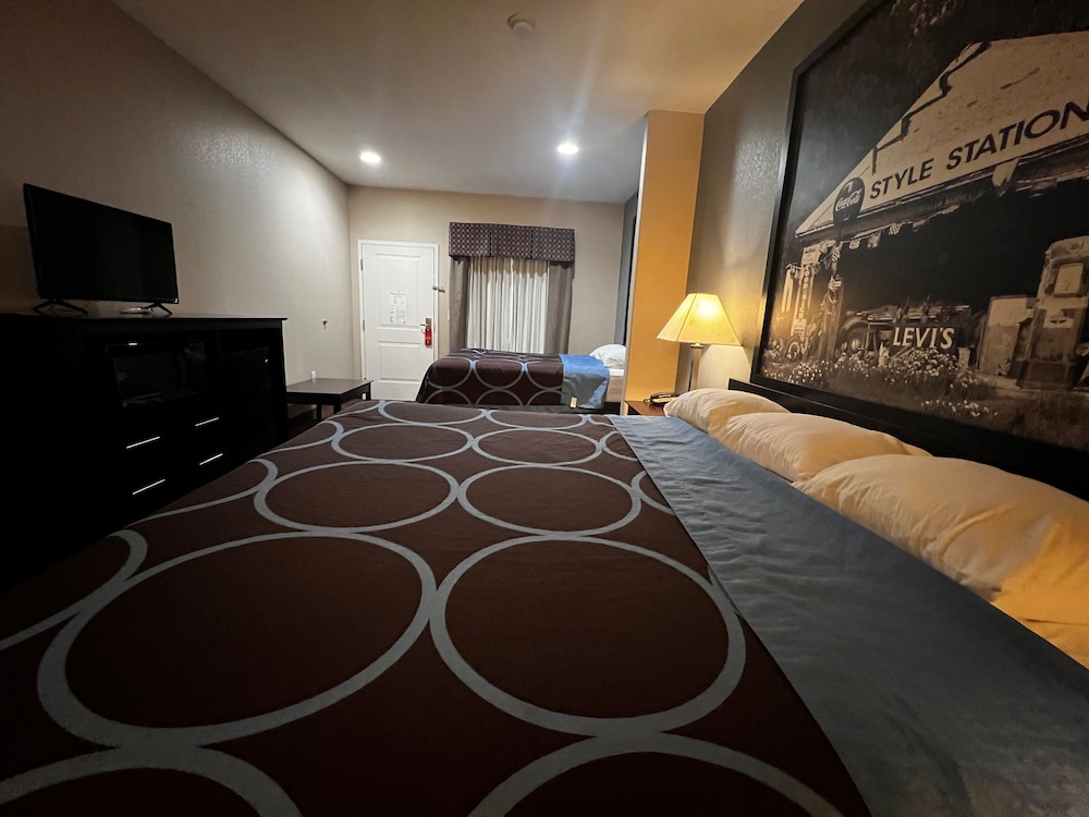 Studio Suite, Multiple Beds, Non Smoking - Photo 2