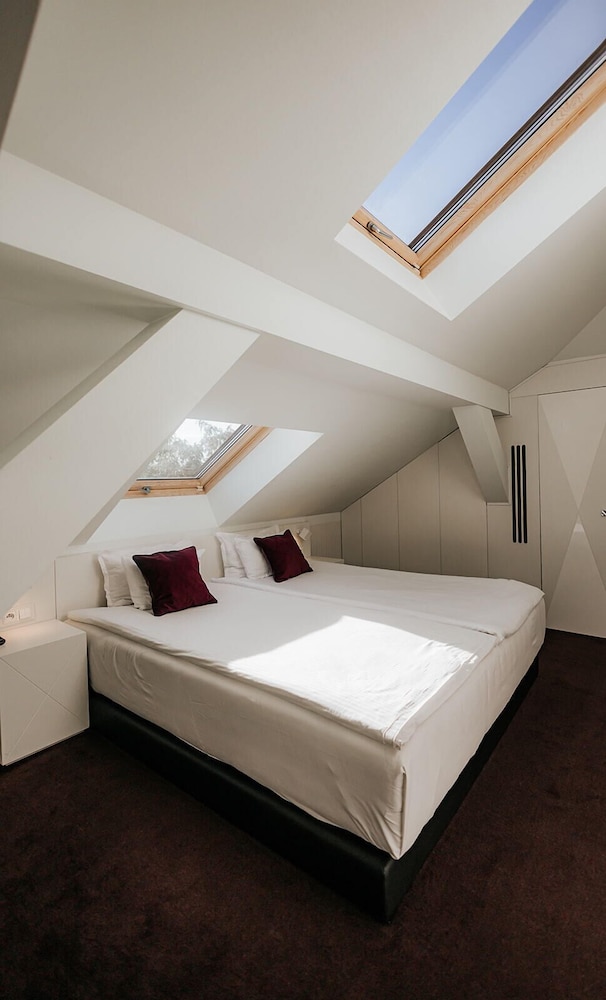 Standard Room - Photo 4