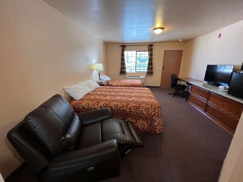 Studio Suite, Multiple Beds, Non Smoking, Mountain View photo 3