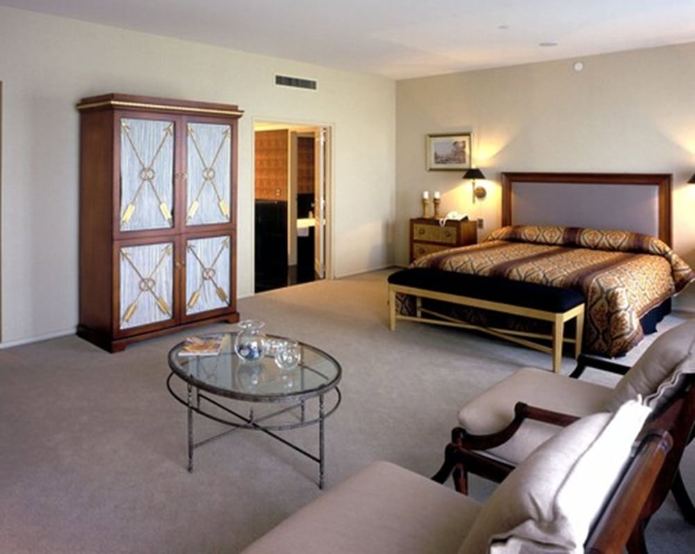 Presidential Suite, 1 Bedroom, Ocean View photo 2