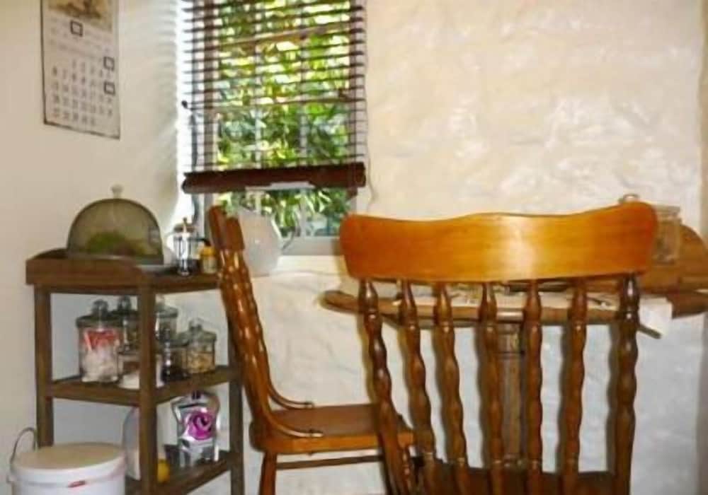 Bunya Bunya Cottage photo 2