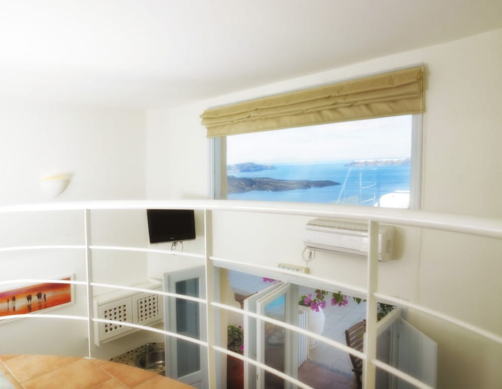 Split Level Suite Caldera View - Photo 7