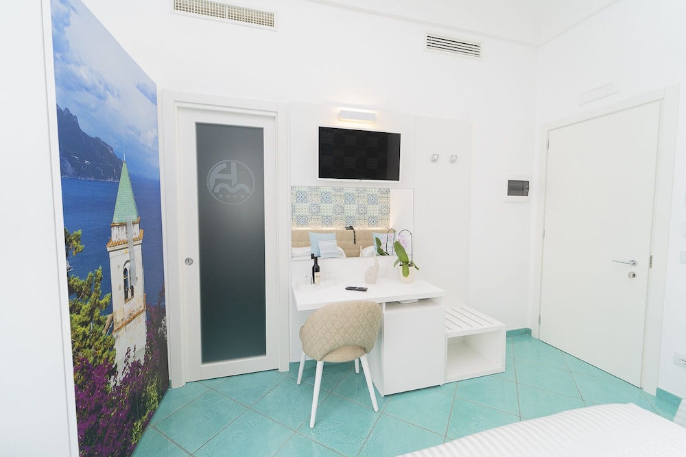 Superior Triple Room - Photo 6