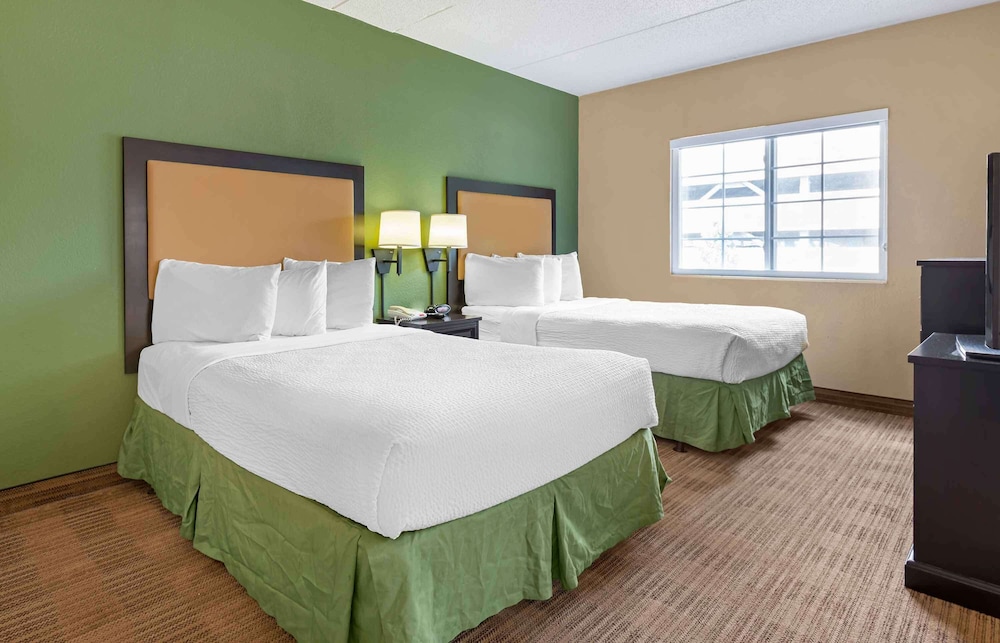 Deluxe Studio, Multiple Beds, Non Smoking - Photo 1