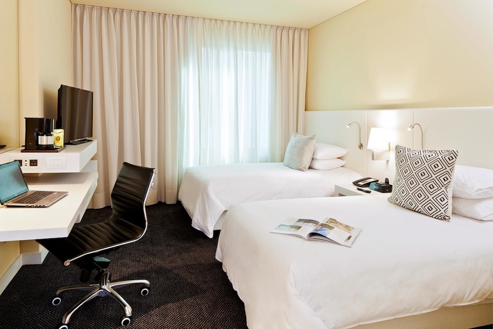 Economy Twin Room photo 1