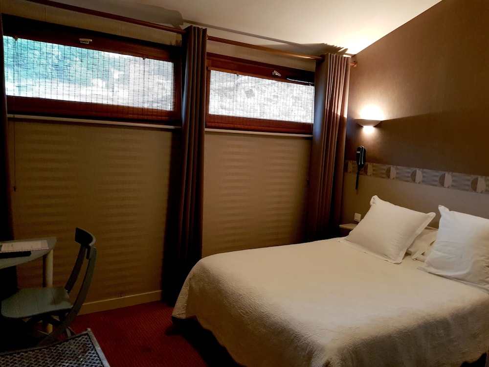 Standard Double Room, 1 Double Bed, Non Smoking photo 2