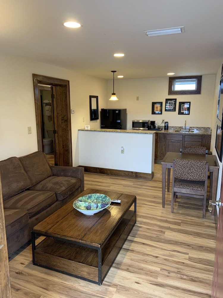 Suite photo 1