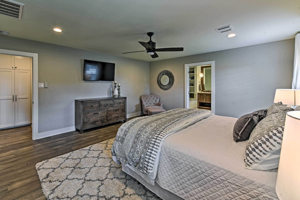 House (4 Bedrooms) photo 2
