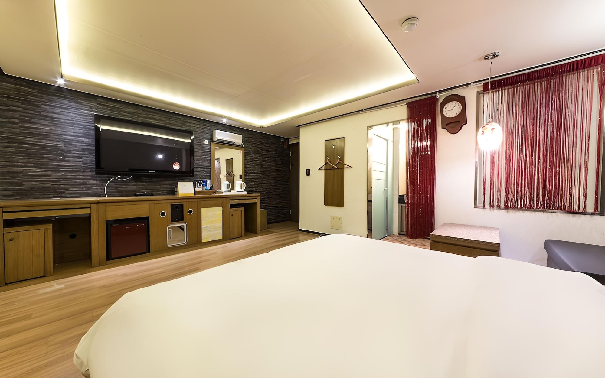 Room (Special Room) - Photo 3
