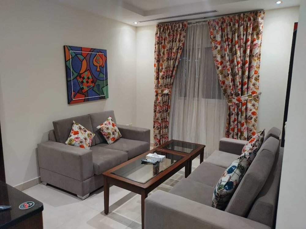 Deluxe Double Room - Photo 14