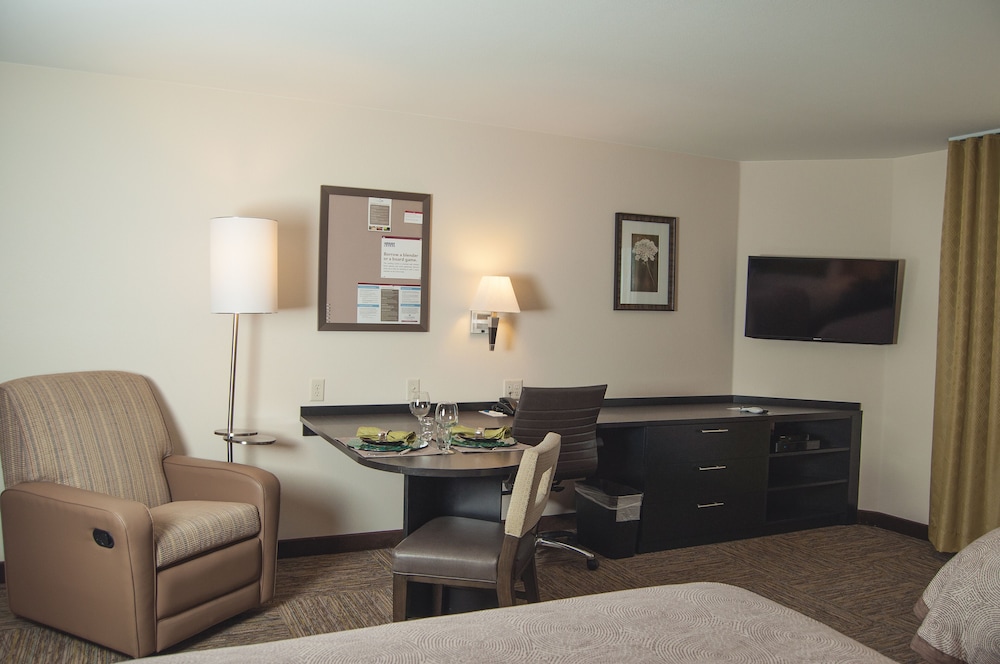 Suite, 1 Bedroom, Mountain View photo 3