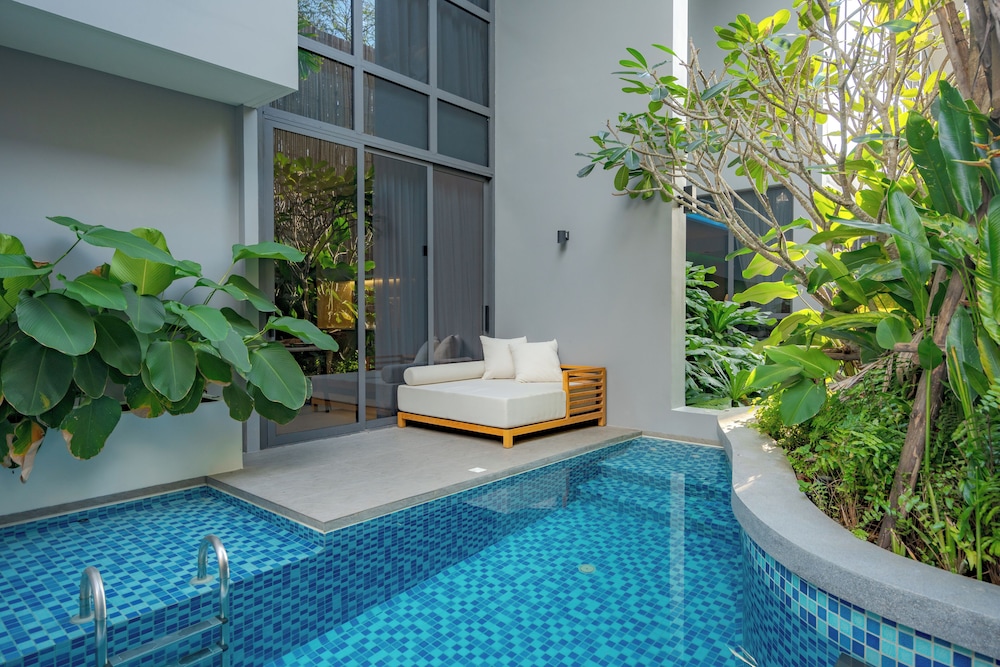 La Green Duplex Suite - 2 Bedroom Pool Access - Photo 6
