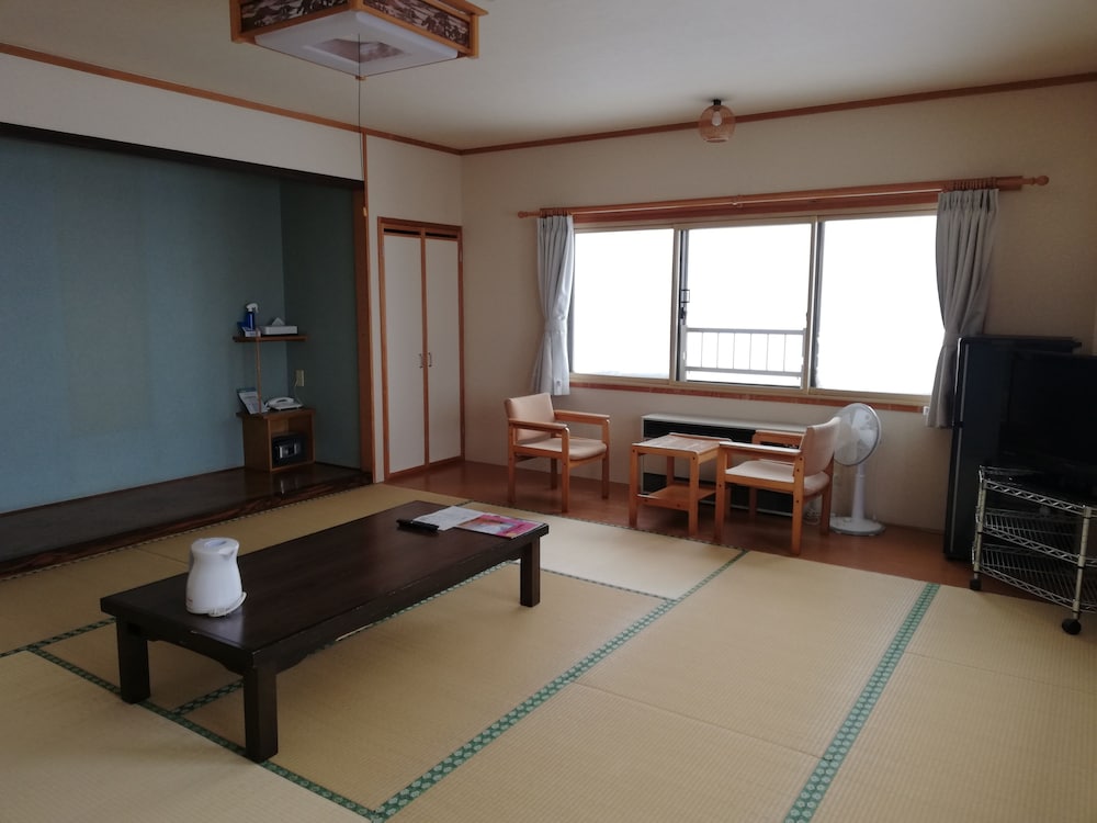 Japanese Style Room for 6 People