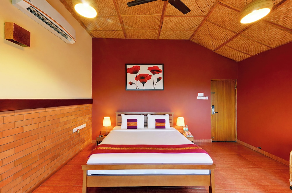 Room - Photo 2
