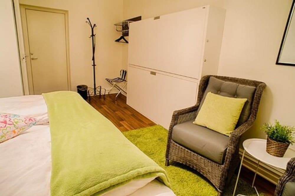 Double Room (Plus) photo 3