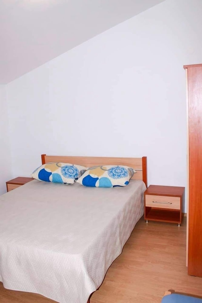 Apartment (Nenad - with pool - A5(2+2)) photo 1