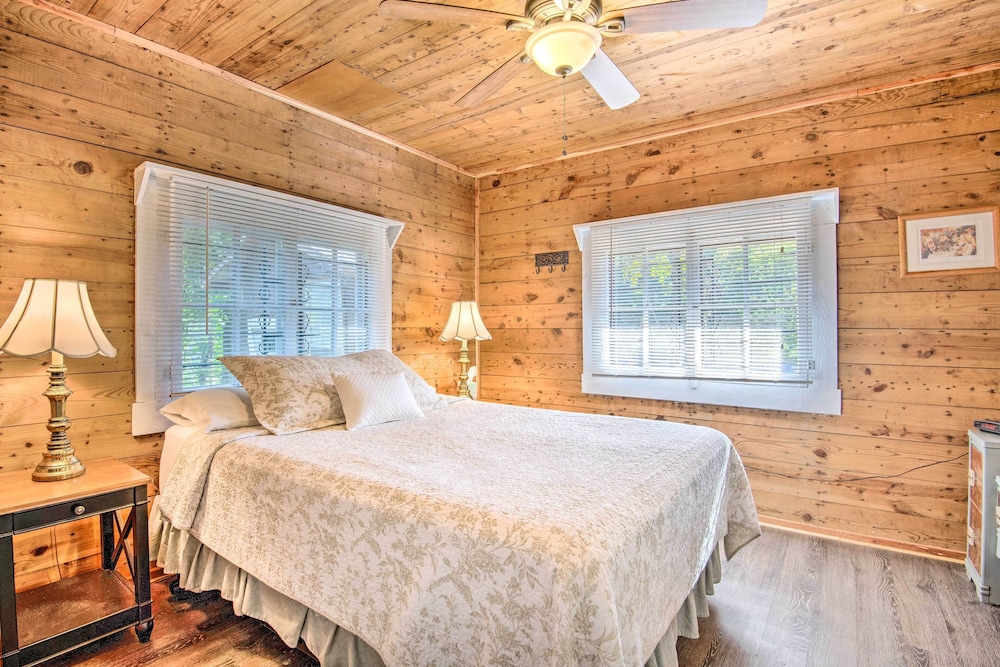 House (2 Bedrooms) photo 2