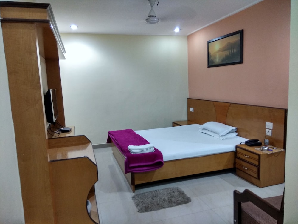 Deluxe Room - Photo 1