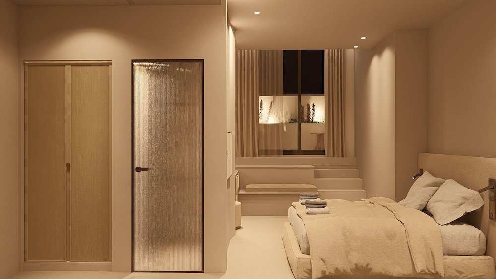 Superior Double or Twin Room, City View