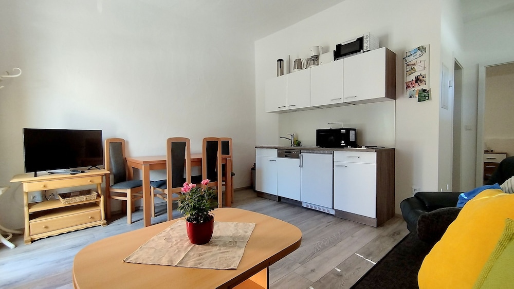 Junior Apartment