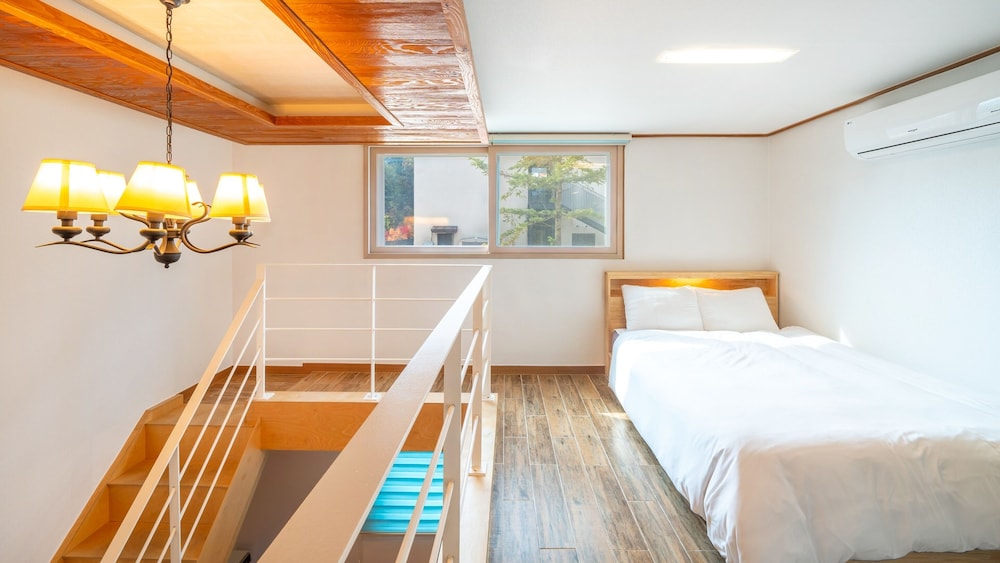 Basic Room, 1 Bedroom (Rosemary(Duplex/Spa)) photo 2