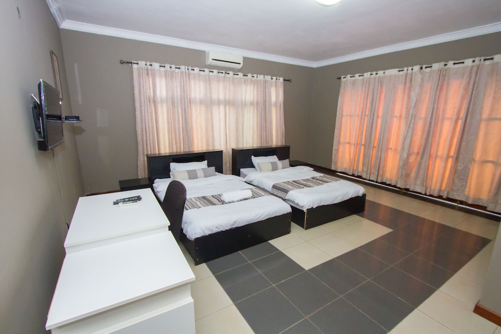 Standard Suite