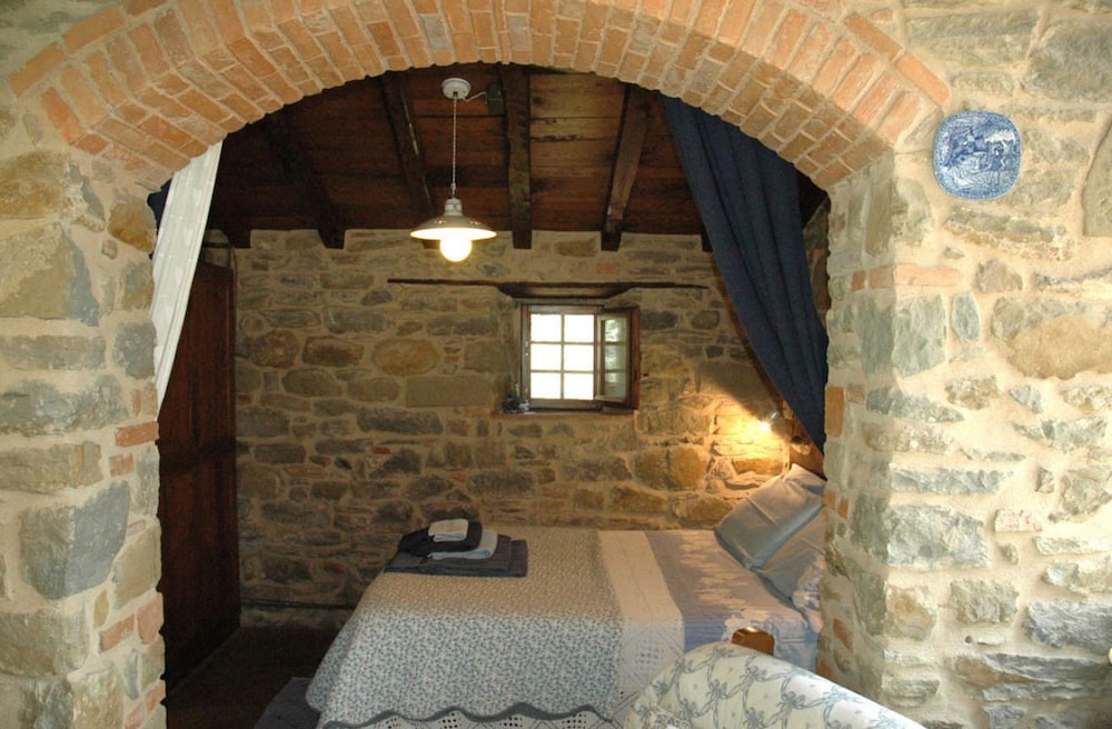 Double Room, 1 Queen Bed, Non Smoking photo 3